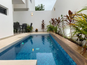 Casa con Roof garden y alberca propia
